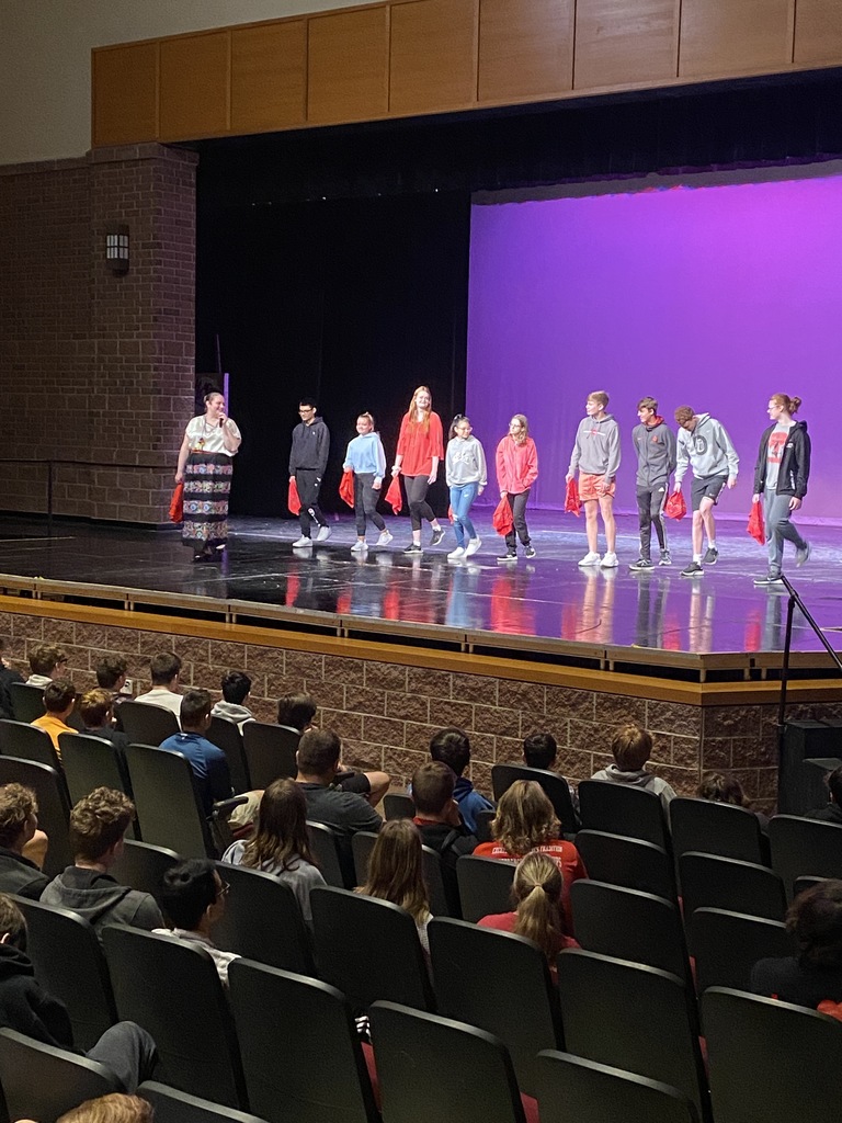 THS students learn cultural dances.