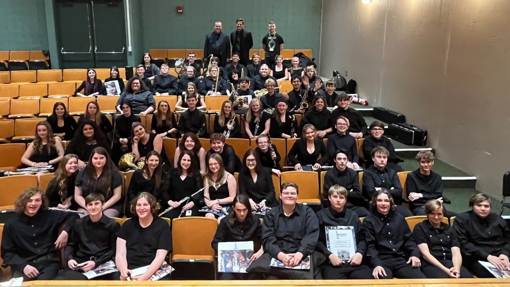 THS Symphonic Band after performing at OMEA