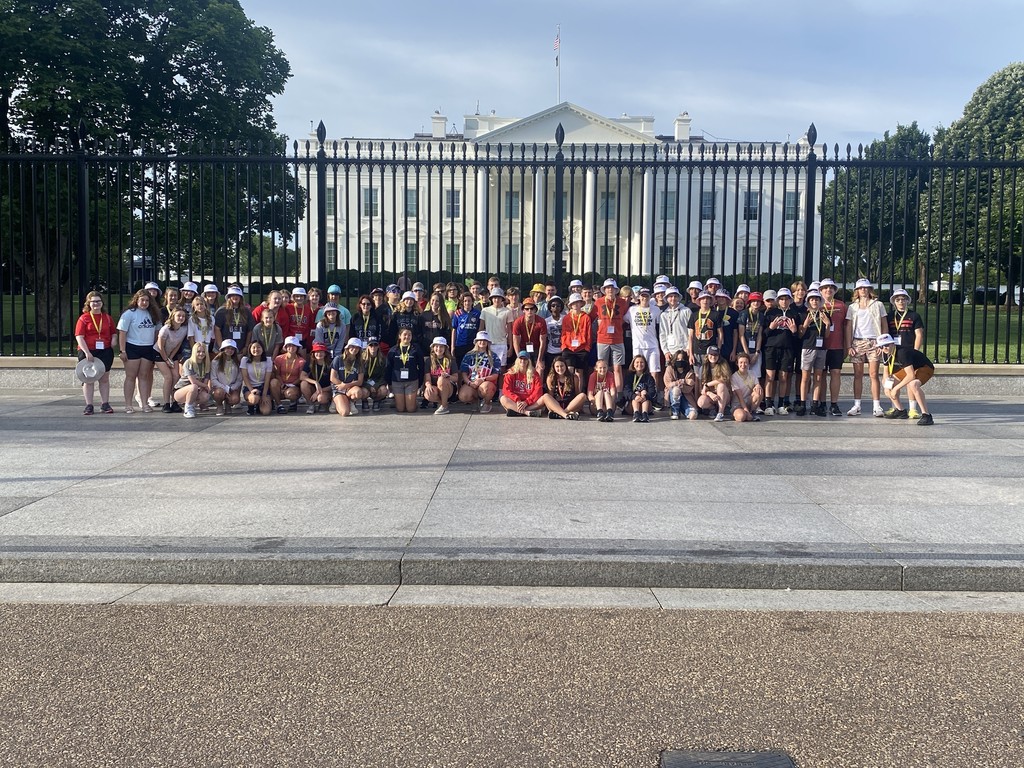 TMS  students on their trip to D.C.