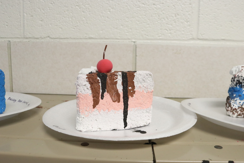 A piece of cake created by a Broadway artist.