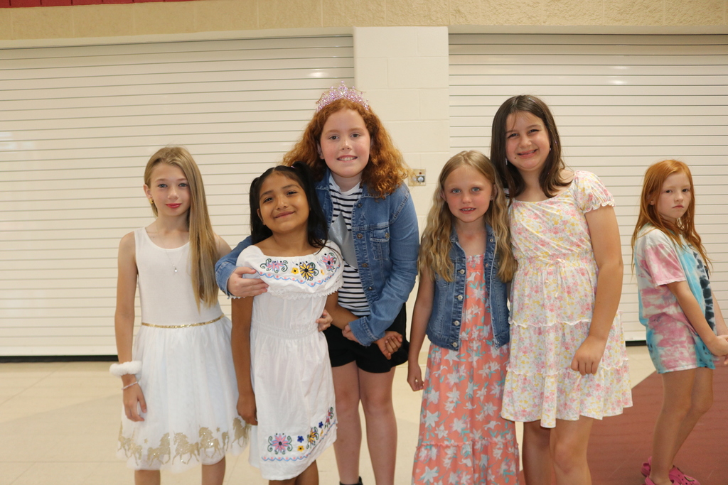 Broadway Elementary students at the Red Carpet Event.